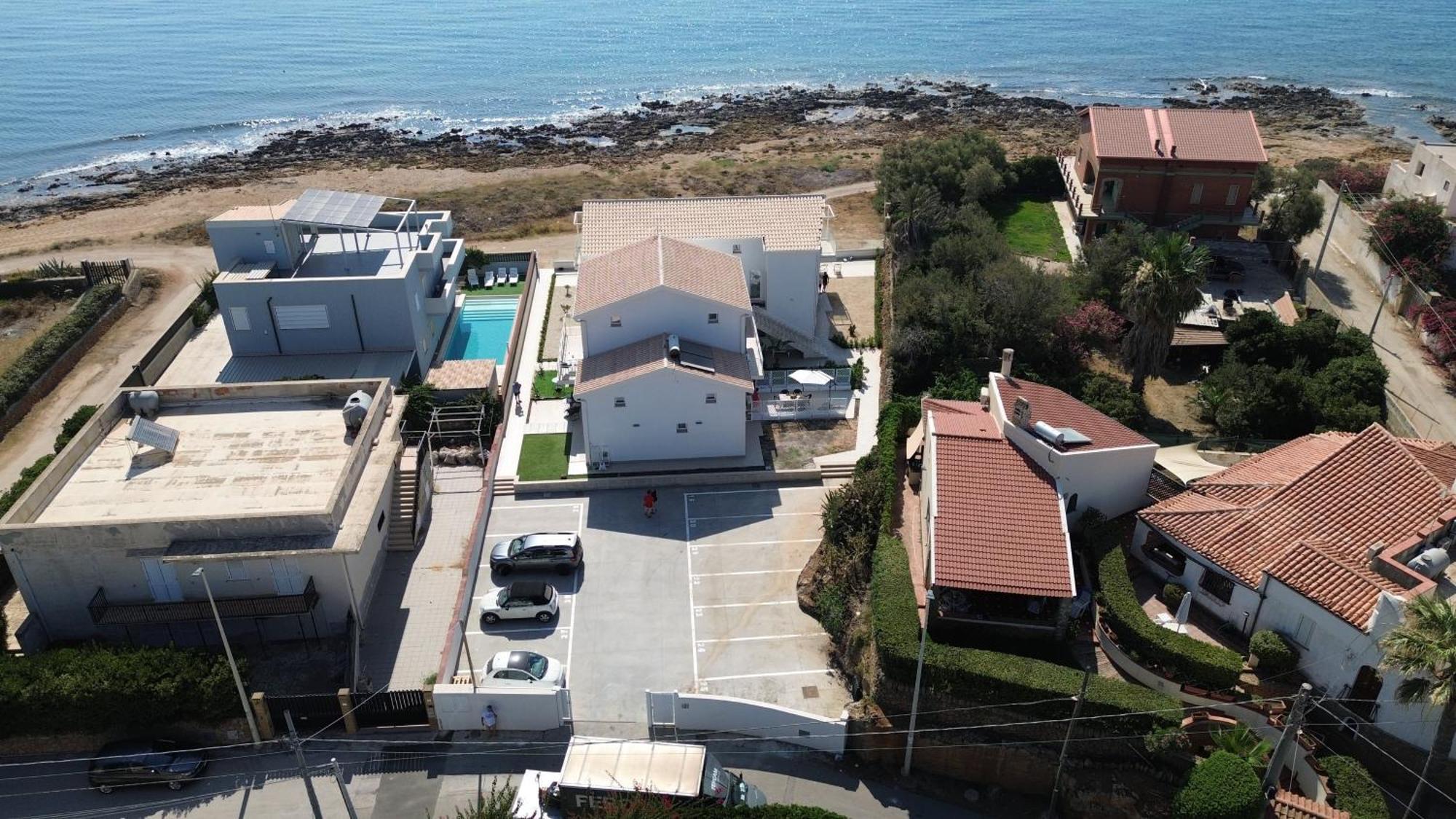 Astro Apartments With Direct Access On The Sea Of Noto Heritage Of Unesco Dış mekan fotoğraf